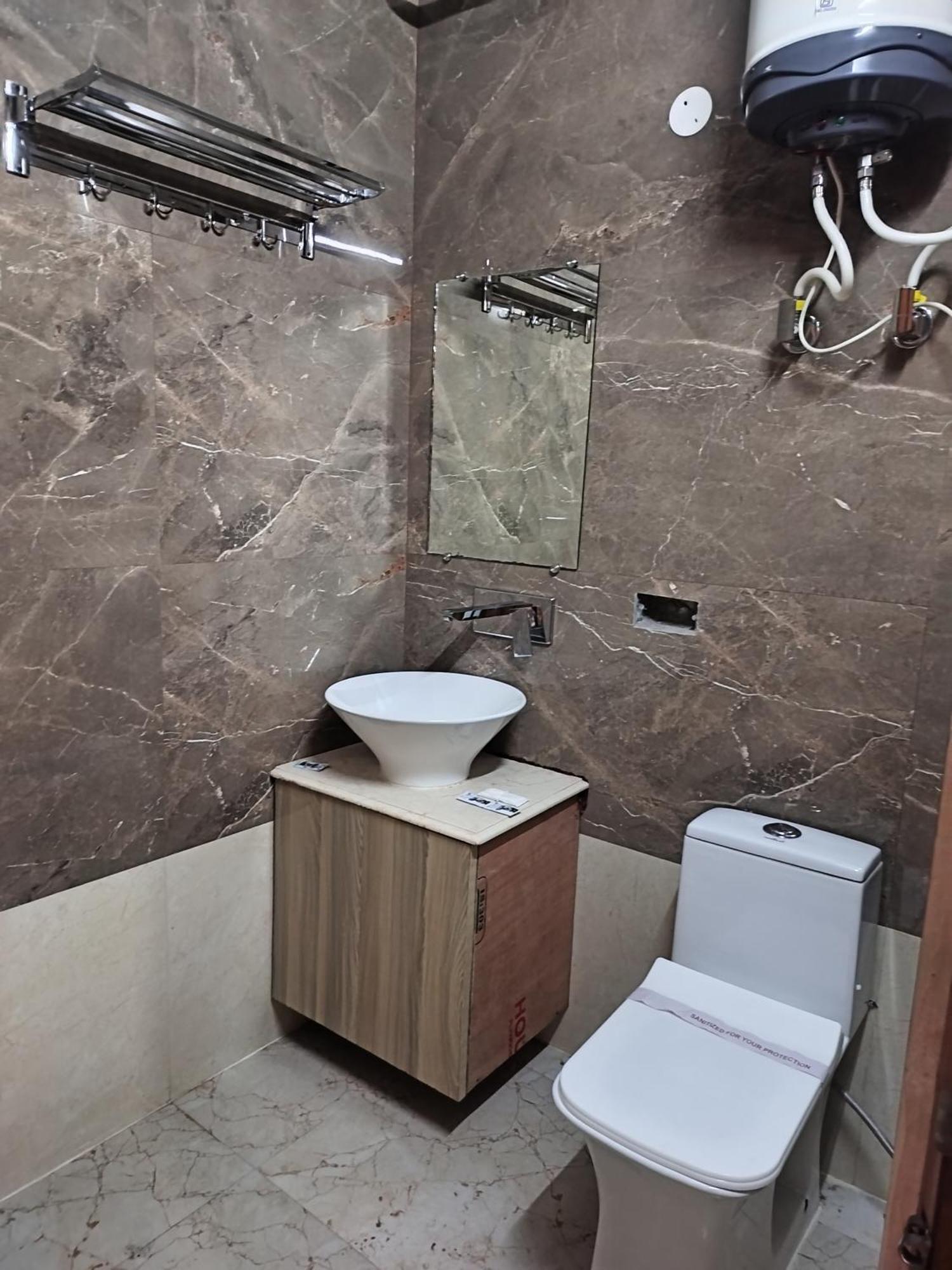 Guest house Airport The Class 5 Mins Aerocity Metro *